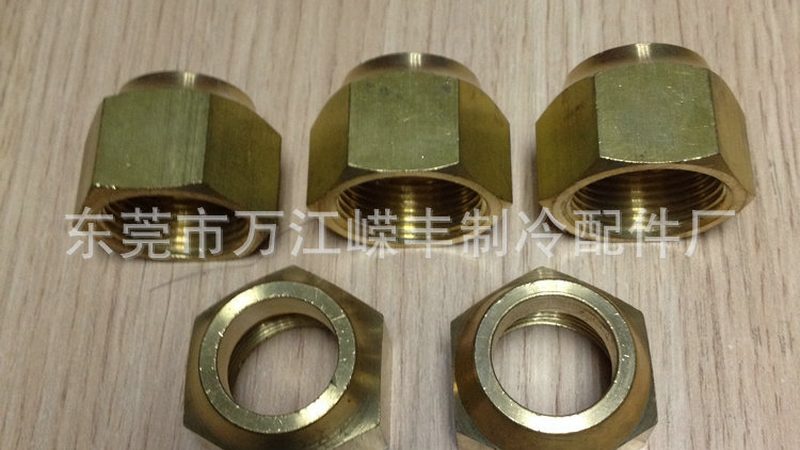 制药车间螺杆冷水机：为何选择北京品牌？**